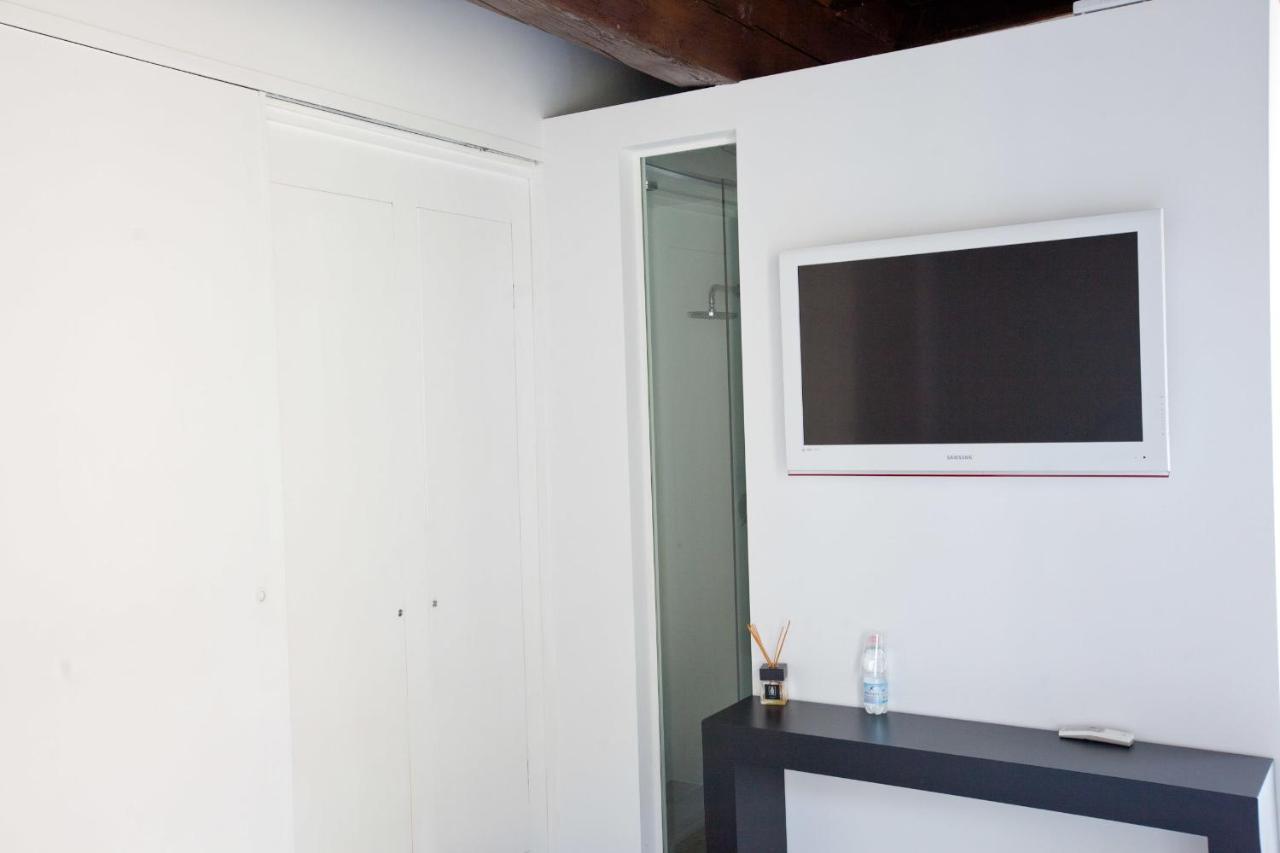 Casa Valentina Hotell Mantova Rum bild